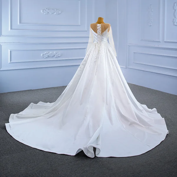 High-end White Beading Pearl Wedding Dresses 2021 Trumpet / Mermaid Scoop Neck Long Sleeve Backless Royal Train Wedding