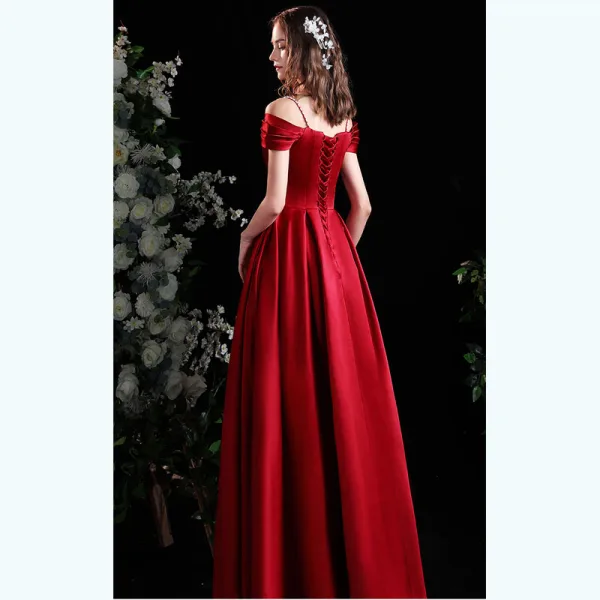 Elegant Burgundy Satin Prom Dresses 2021 A-Line / Princess Short Sleeve Backless Floor-Length / Long Prom Formal Dresses
