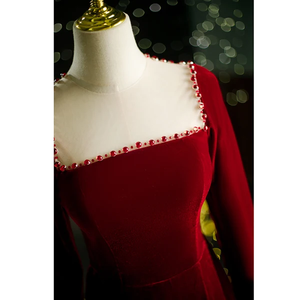 Elegant Burgundy Suede Velour Prom Dresses 2021 A-Line / Princess Square Neckline Beading Long Sleeve Sweep Train Formal Dresses