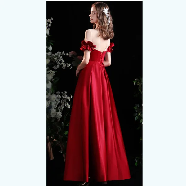 Elegant Burgundy Satin Prom Dresses 2021 A-Line / Princess Scoop Neck Ruffle Short Sleeve Backless Floor-Length / Long Formal Dresses