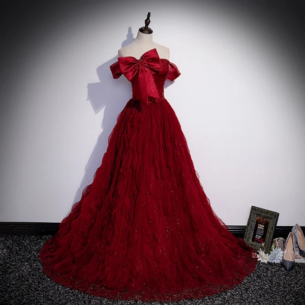 Charming Burgundy Cascading Ruffles Prom Dresses 2022 A-Line / Princess Bow Off-The-Shoulder Short Sleeve Backless Floor-Length / Long Formal Dresses