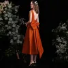 Fashion Orange Homecoming Satin Graduation Dresses 2021 A-Line / Princess Square Neckline Sleeveless Backless Bow Tea-length Formal Dresses