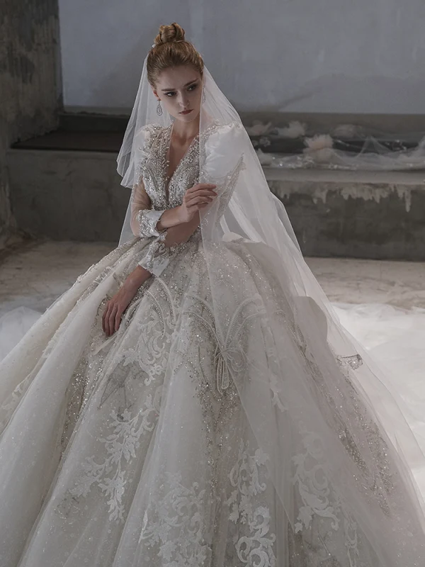 Luxury / Gorgeous White Handmade Beading Pearl Rhinestone Lace Flower Wedding Dresses 2022 Ball Gown Embroidered Sequins V-Neck 3/4 Sleeve Royal Train Wedding