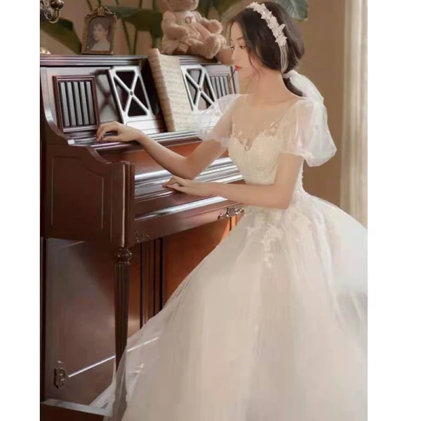 Chic / Belle Blanche Paillettes En Dentelle Fleur Robe De Bal 2022 Princesse Encolure Dégagée Manches Courtes Dos Nu Longue Robe De Ceremonie