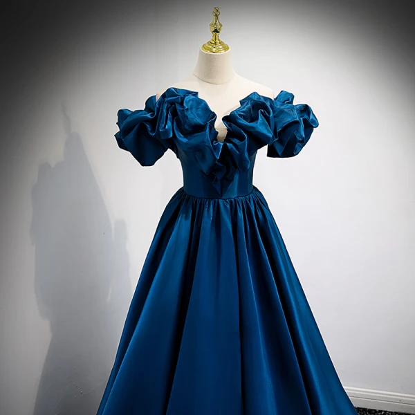 Fashion Royal Blue Satin Prom Dresses 2021 A-Line / Princess Ruffle Off-The-Shoulder Sleeveless Backless Floor-Length / Long Prom Formal Dresses