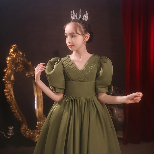 Modest / Simple Clover Green Satin Birthday Flower Girl Dresses 2022 Ball Gown V-Neck Puffy Short Sleeve Backless Floor-Length / Long Flower Girl Dresses