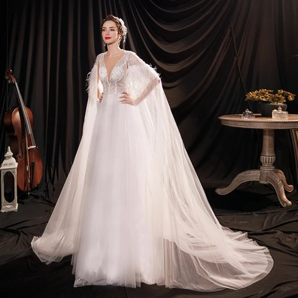Charmant Weiß Perlenstickerei Strass Pailletten Brautkleider / Hochzeitskleider 2022 A Linie Rundhalsausschnitt Kurze Ärmel Quaste Hof-Schleppe Hochzeit
