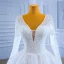 Haut de Gamme Blanche Perlage Paillettes Robe De Mariée 2022 Robe Boule V-Cou Manches Longues Dos Nu Longue Mariage