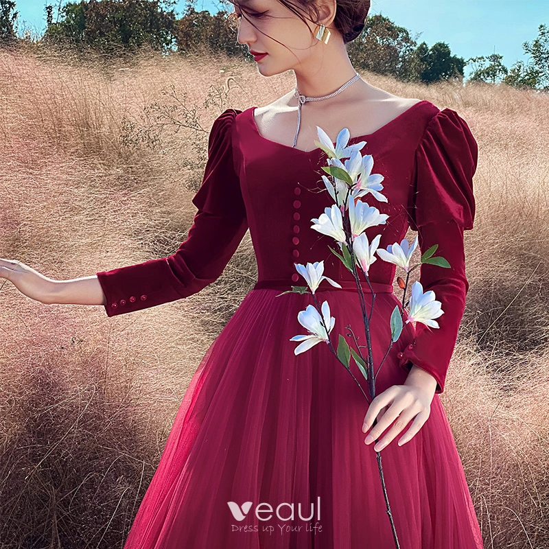 Chic Belle Bordeaux Hiver Velour Robe De Bal 2022 Princesse Encolure Carree Manches Longues Dos Nu Longue Promo Robe De Ceremonie