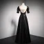 Chic Noire Satin Robe De Bal 2021 Princesse Encolure Carrée Gonflée Manches Courtes Dos Nu Paillettes Noeud Longue Robe De Ceremonie