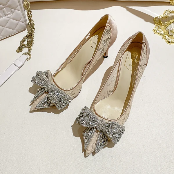 Charming Nude Rhinestone Bow Wedding Shoes 2022 Leather 8 cm Stiletto Heels Pointed Toe Wedding Pumps High Heels