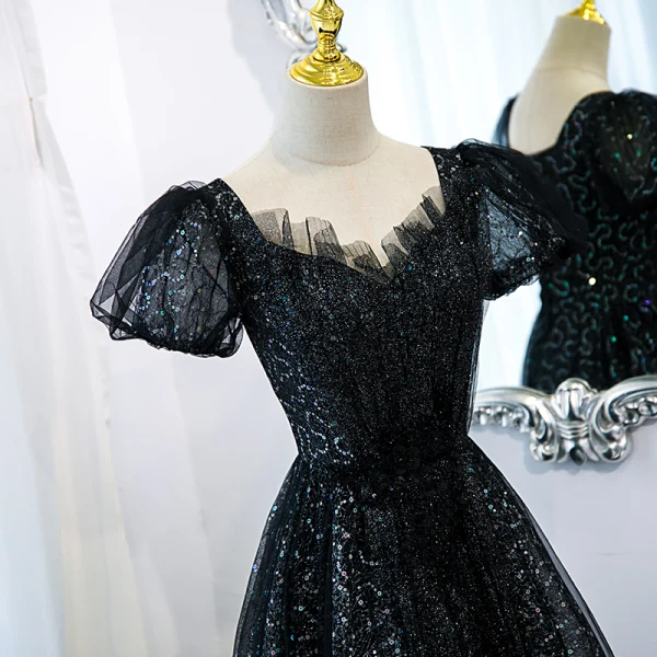 Charmant Noire Glitter Perlage Paillettes Robe De Bal 2022 Princesse Encolure Carrée Manches Courtes Dos Nu Longue Robe De Ceremonie