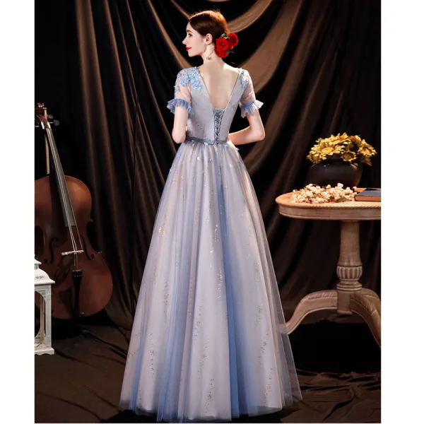 Charmant Bleu Ciel Appliques Robe De Bal 2021 Princesse Encolure Dégagée Perlage Paillettes En Dentelle Fleur Manches de cloche Dos Nu Longue Robe De Ceremonie