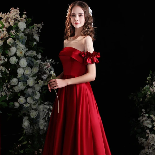Elegant Burgundy Satin Prom Dresses 2022 A-Line / Princess Scoop Neck Short Sleeve Backless Floor-Length / Long Formal Dresses