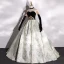 Elegante Schwarz Satin Drucken Ballkleider 2022 Ballkleid Rundhalsausschnitt Gold Stoffgürtel Ärmellos Rückenfreies Lange Festliche Kleider