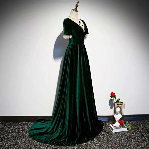 Elegant Velour Dark Green Prom Dresses 2022 A-Line / Princess Scoop Neck Short Sleeve Backless Sweep Train Formal Dresses