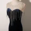 Sexy Bleu Marine Daim Robe De Soirée 2022 Trompette / Sirène Encolure Dégagée Sans Manches Faux Diamant Gland Longue Soirée Robe De Ceremonie