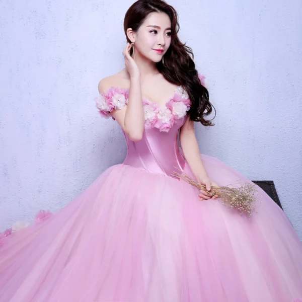 Élégant Rose Bonbon Robe De Mariée 2018 Robe Boule Appliques De l'épaule Dos Nu Manches Courtes Chapel Train Mariage