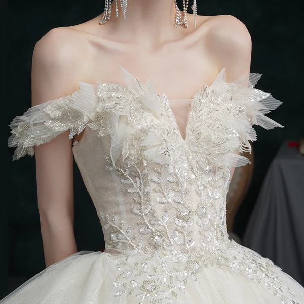 Simple Ivoire Robe De Mariée 2021 Robe Boule De l'épaule Perlage Cristal Paillettes Sans Manches Dos Nu Royal Train Mariage