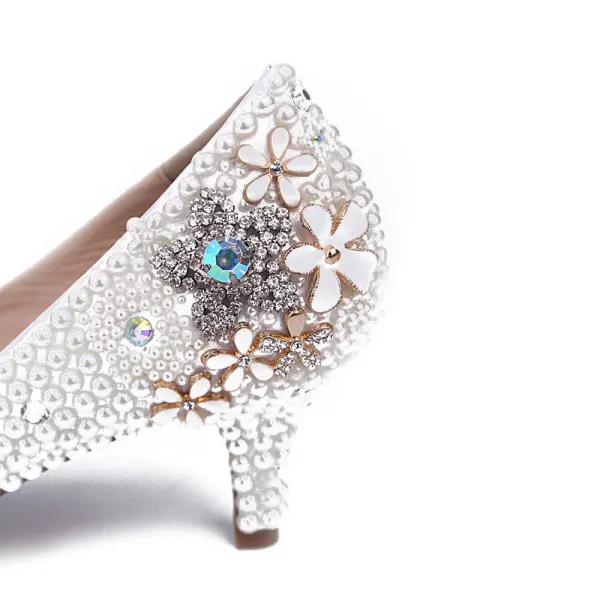 Moda Kość Słoniowa Perła Buty Ślubne 2020 Skórzany Rhinestone 6 cm Szpilki Szpiczaste Ślub Czółenka