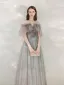 Charmant Gris Glitter Robe De Soirée 2020 Princesse De l'épaule Faux Diamant En Dentelle Fleur Manches Courtes Dos Nu Longue Robe De Ceremonie