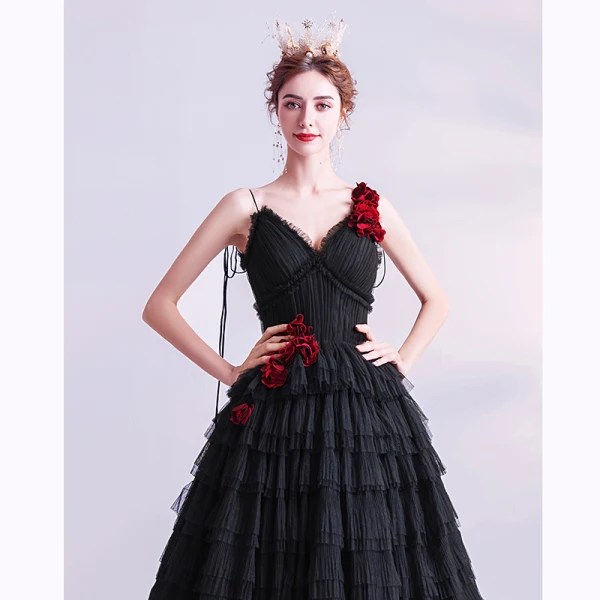 Chic Noire Volants Robe De Bal 2020 Princesse Bretelles Spaghetti Appliques Sans Manches Dos Nu Longue Robe De Ceremonie