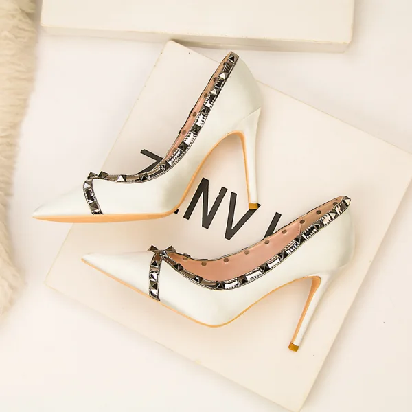 Chic / Belle Ivoire Soirée Escarpins 2020 Rivet 10 cm Talons Aiguilles À Bout Pointu Escarpins