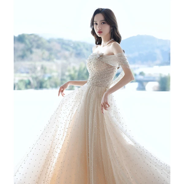 Charmant Champagne Perle Paillettes Robe De Bal 2021 Princesse De l'épaule Manches Courtes Longue Promo Robe De Ceremonie