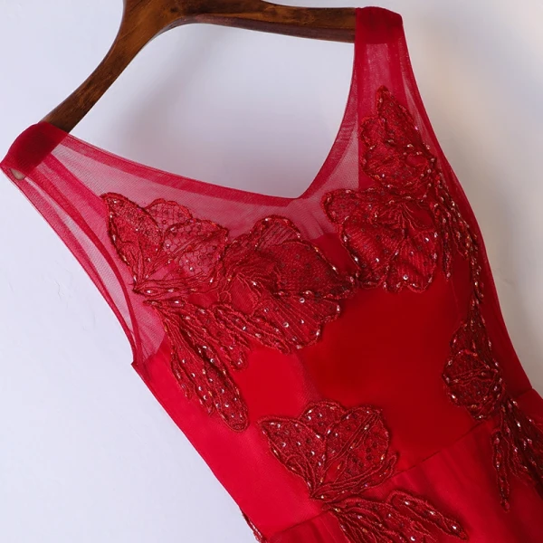 Schöne 2017 Rot Festliche Kleider Abendkleider Mit Spitze Pailletten Blumen Ärmellos V-Ausschnitt Knöchellänge Empire