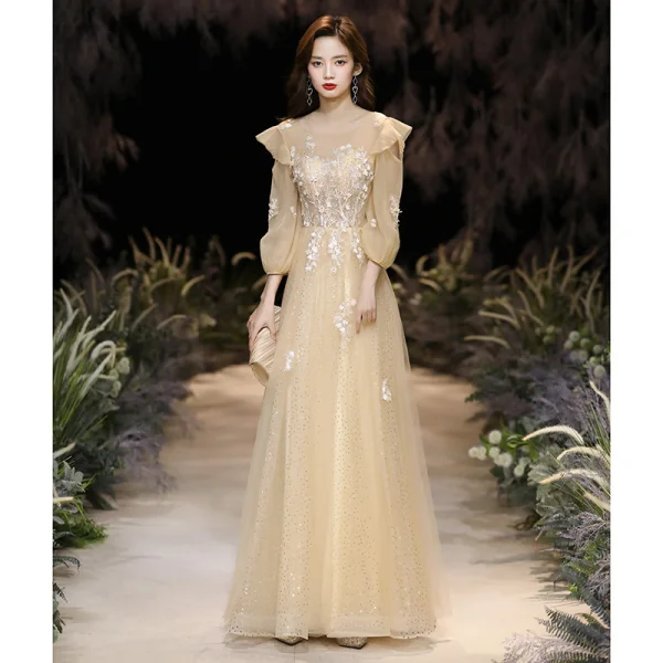 Chic / Beautiful Yellow Prom Dresses 2020 A-Line / Princess Scoop Neck Lace Flower Appliques Sequins Long Sleeve Backless Floor-Length / Long Formal Dresses