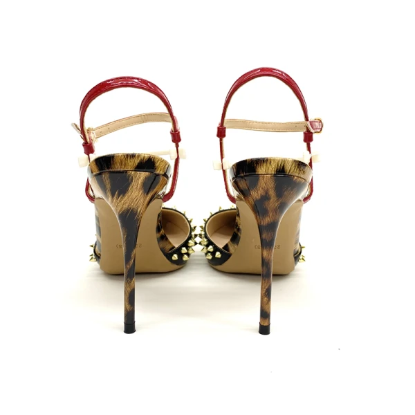 Schöne Schwarz Freizeit Niet Sandalen Damen 2020 Knöchelriemen 12 cm Stilettos Spitzschuh Sandaletten
