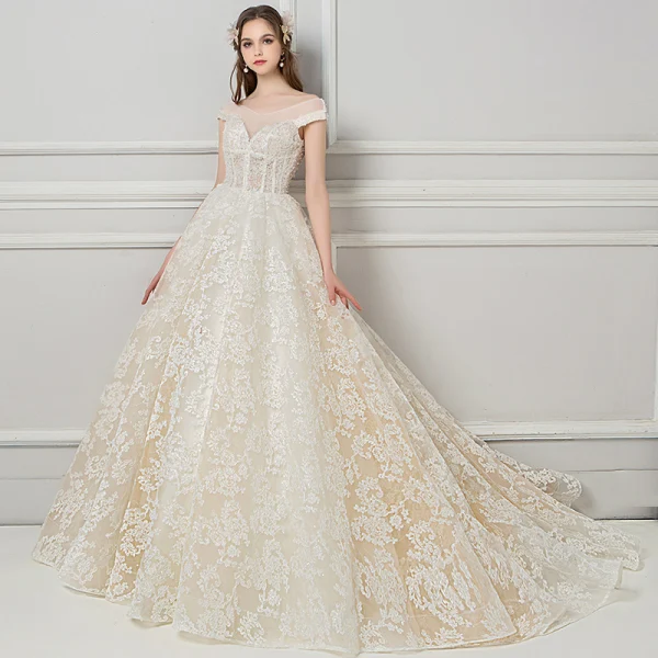 Elegant Champagne Wedding Dresses 2018 Ball Gown Lace Flower Pearl V-Neck Backless Cap Sleeves Chapel Train Wedding