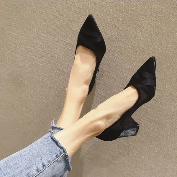 Modest / Simple Beige Casual Pumps 2020 6 cm Thick Heels Pointed Toe Pumps