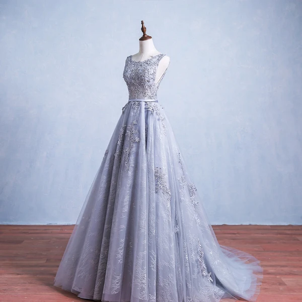 Elegant Grey Prom Dresses 2017 Appliques Lace Sleeveless Backless Sash Ruffle Tulle Formal Dresses