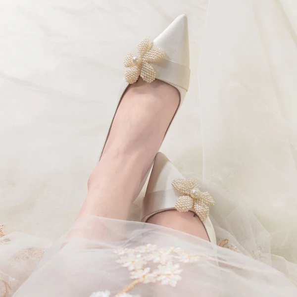 Elegant Ivory Wedding Shoes 2020 Leather Pearl Flower 5 cm Stiletto Heels Pointed Toe Wedding Pumps