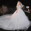 Charmant Blanche Robe De Mariée 2020 Robe Boule Bustier Paillettes Sans Manches Dos Nu Royal Train