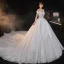 Luxus / Herrlich Weiß Spitze Brautkleider / Hochzeitskleider 2020 Ballkleid Bandeau Perlenstickerei Pailletten Ärmellos Rückenfreies Königliche Schleppe