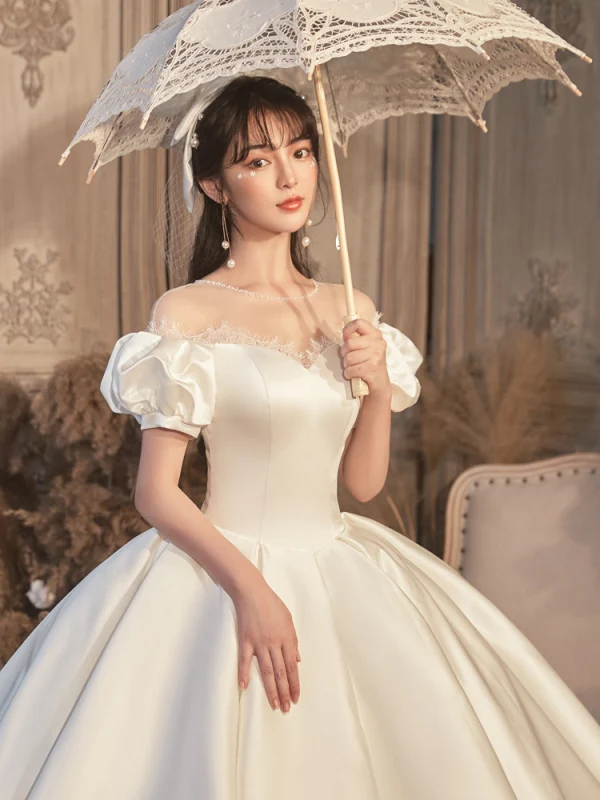 Luxury / Gorgeous Ivory Wedding Dresses 2020 Ball Gown Scoop Neck Beading Lace Short Sleeve Backless Royal Train