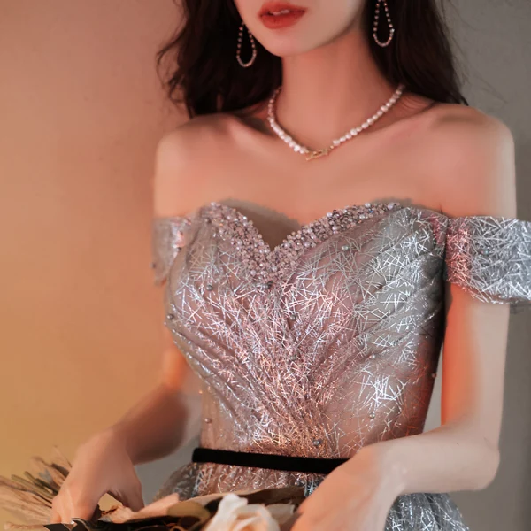 Sparkly Silver Glitter Sequins Prom Dresses 2021 A-Line / Princess Off-The-Shoulder Beading Pearl Sleeveless Backless Floor-Length / Long Prom Formal Dresses