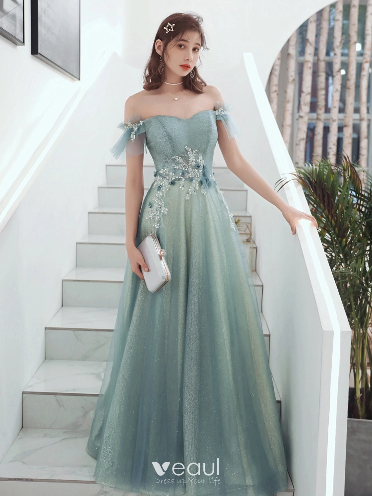 The Color of Nature - 20 Refreshingly Beautiful Green Gowns! - Praise  Wedding | Green evening gowns, Green wedding dresses, Emerald green wedding  dress