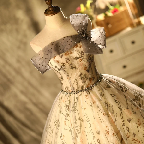 Elegant Prom Dresses 2021 Ball Gown Off-The-Shoulder Bow Beading Lace Flower Sleeveless Backless Floor-Length / Long Prom Formal Dresses