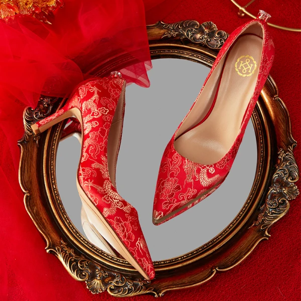 Mode Guld Brudskor 2020 Broderade 7 cm Stilettklackar Spetsiga Bröllop Pumps