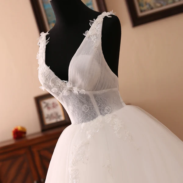 Chic / Belle Ivoire Robe De Mariée 2018 Robe Boule Appliques Perle Paillettes En Dentelle Organza V-Cou Sans Manches Dos Nu Train De Balayage Mariage