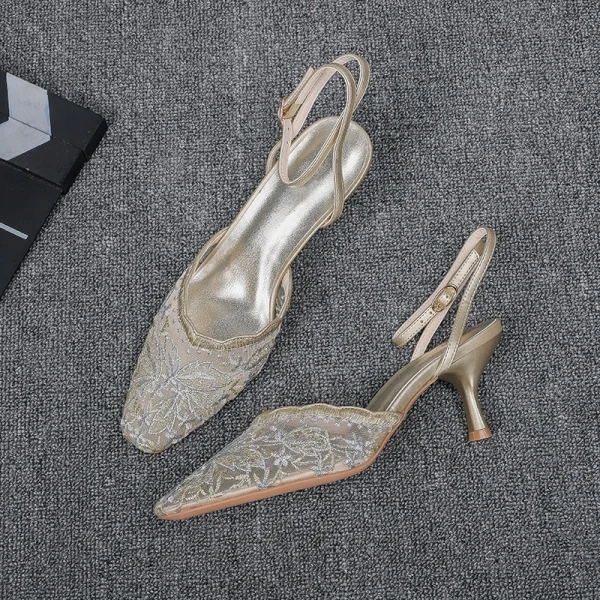 Élégant Champagne Cocktail En Dentelle Sandales Femme 2020 Slingbacks 4 cm Talons Aiguilles Talon Bas À Bout Pointu Sandales