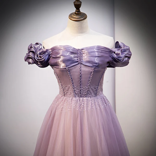 Elegante Violett Ballkleider 2021 A Linie Off Shoulder Perlenstickerei Kurze Ärmel Rückenfreies Lange Ball Festliche Kleider