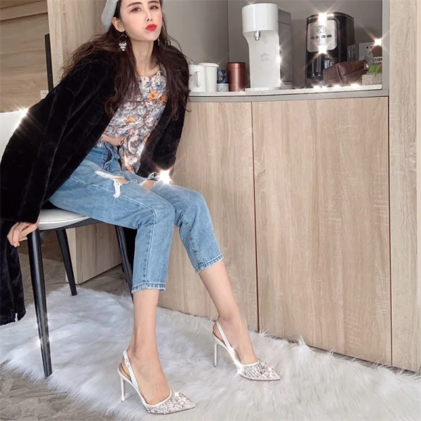 Charmant Weiß Leder Datierung Sandalen Damen 2020 Perle Strass Pailletten 10 cm Stilettos Spitzschuh Slingpumps Sandaletten