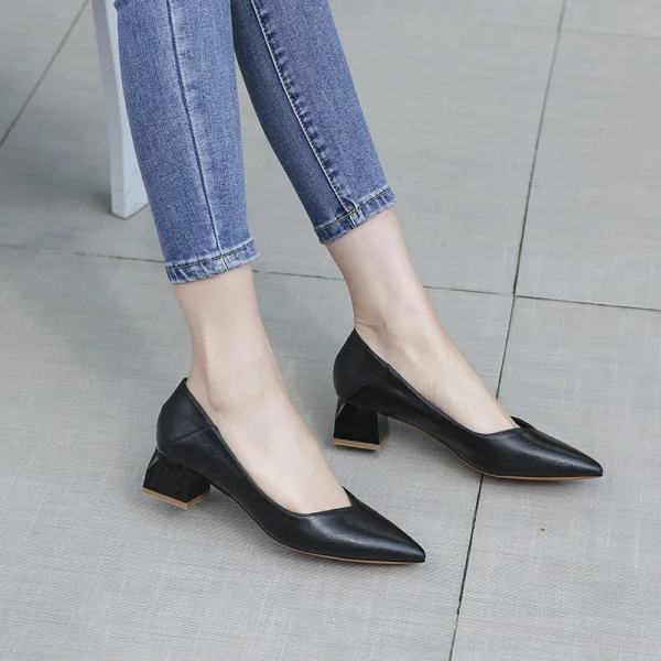 Chic / Belle Noire Bureau OL Escarpins 2020 4 cm Talons Épais Talon Bas À Bout Pointu Escarpins