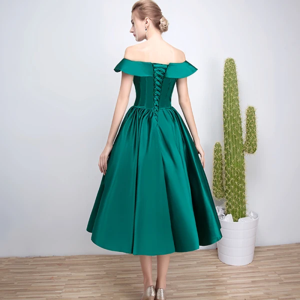 Modest / Simple Burgundy Prom Dresses 2018 A-Line / Princess Off-The-Shoulder Backless Sleeveless Tea-length Formal Dresses