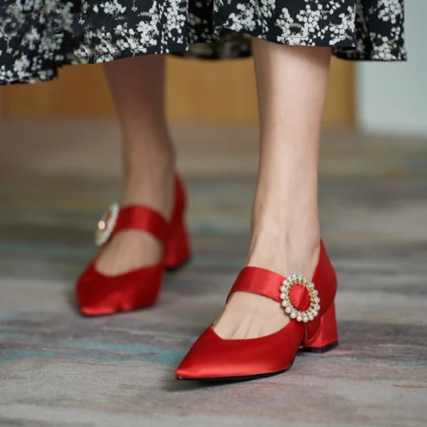 Chic / Belle Noire Satin Promo Escarpins 2020 Perle 4 cm Talons Épais Talon Bas À Bout Pointu Escarpins