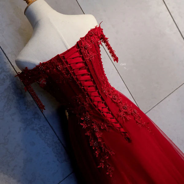 Chic / Beautiful Burgundy Evening Dresses 2018 A-Line / Princess Appliques Lace Beading Tassel Crystal Pearl Off-The-Shoulder Sleeveless Backless Formal Dresses